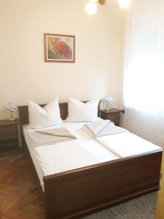 Lázár Apartmanok Hévíz Exterior foto