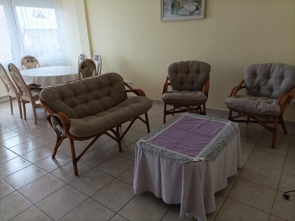 Lázár Apartmanok Hévíz Exterior foto