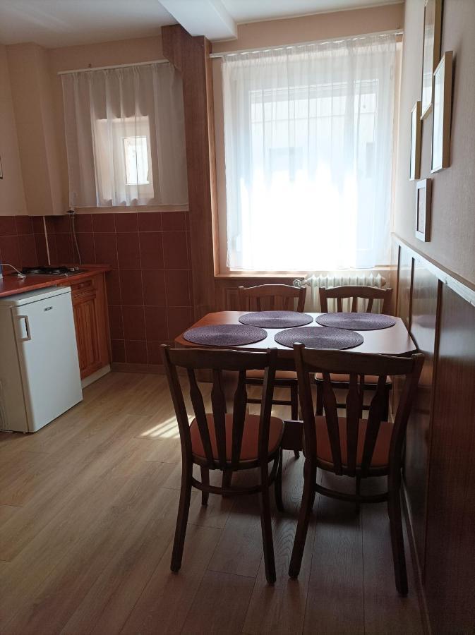 Lázár Apartmanok Hévíz Exterior foto