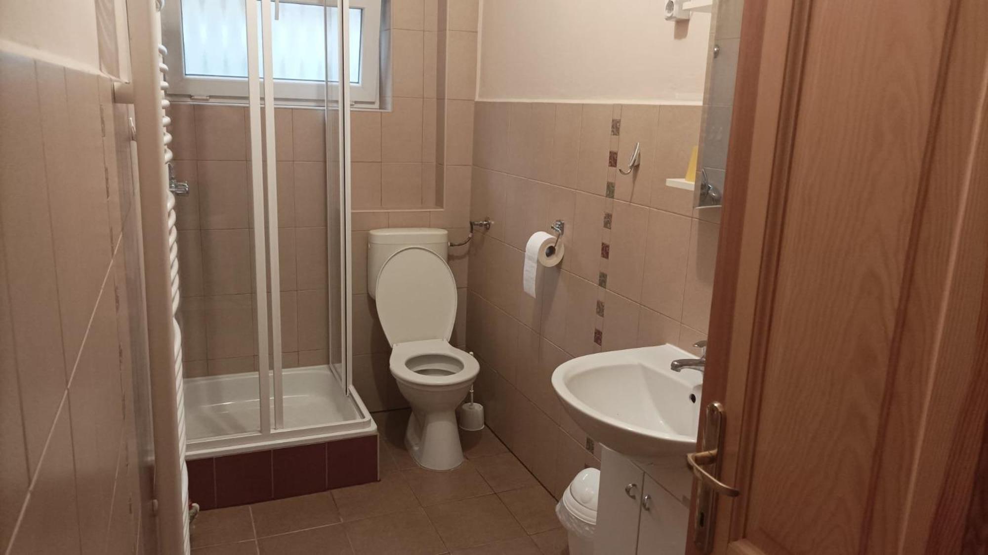 Lázár Apartmanok Hévíz Exterior foto