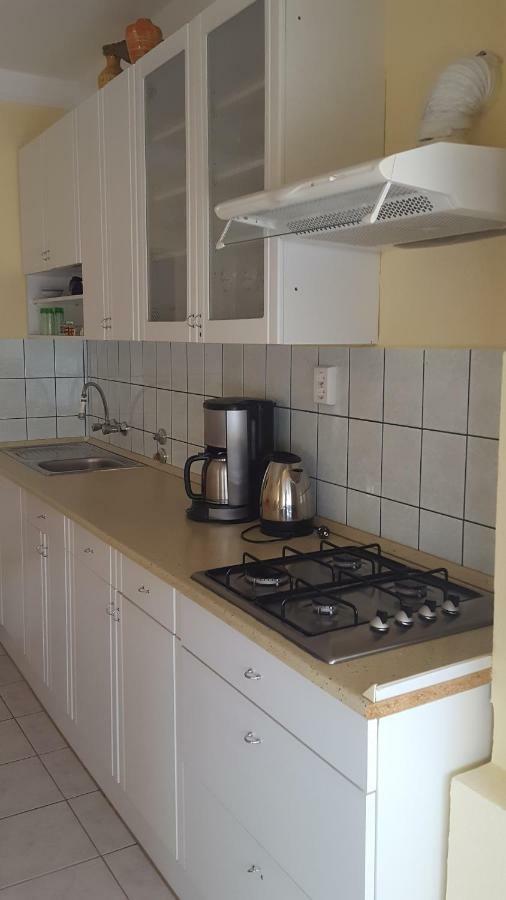 Lázár Apartmanok Hévíz Exterior foto