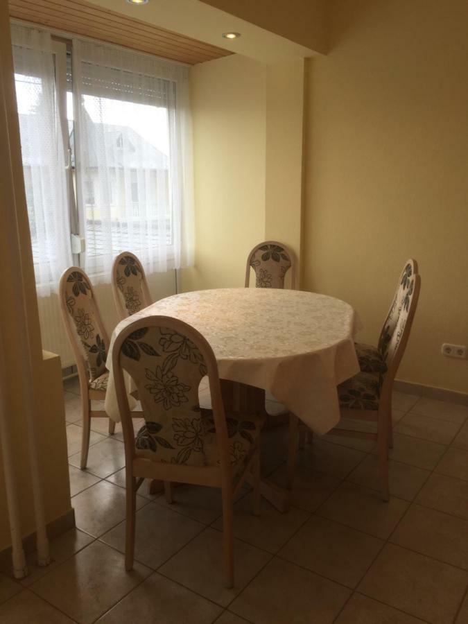 Lázár Apartmanok Hévíz Exterior foto